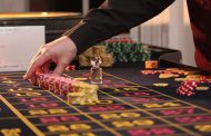 Warum bevorzugen Online-Casino-Spieler das Spiel mit einem Live-Dealer?